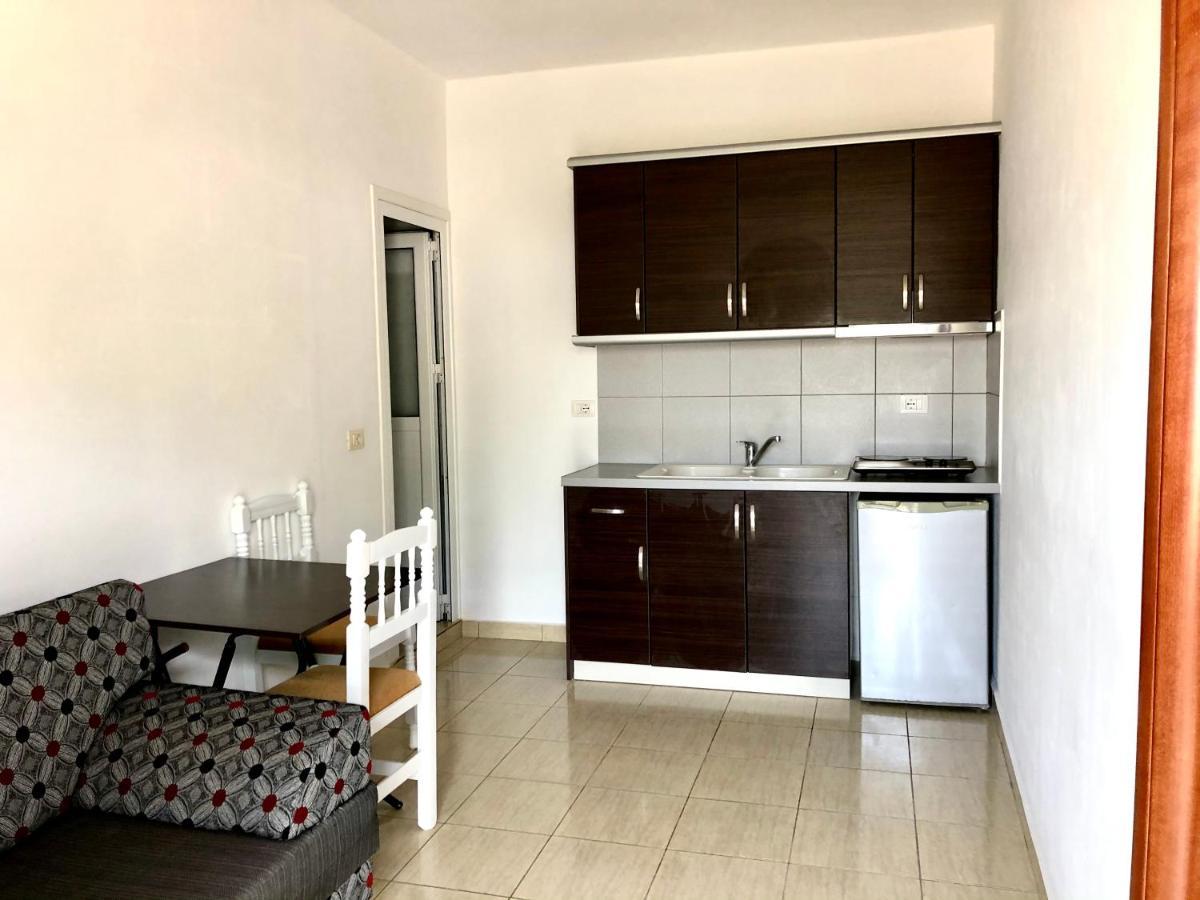 Tomi Apartments Sarande Exterior photo