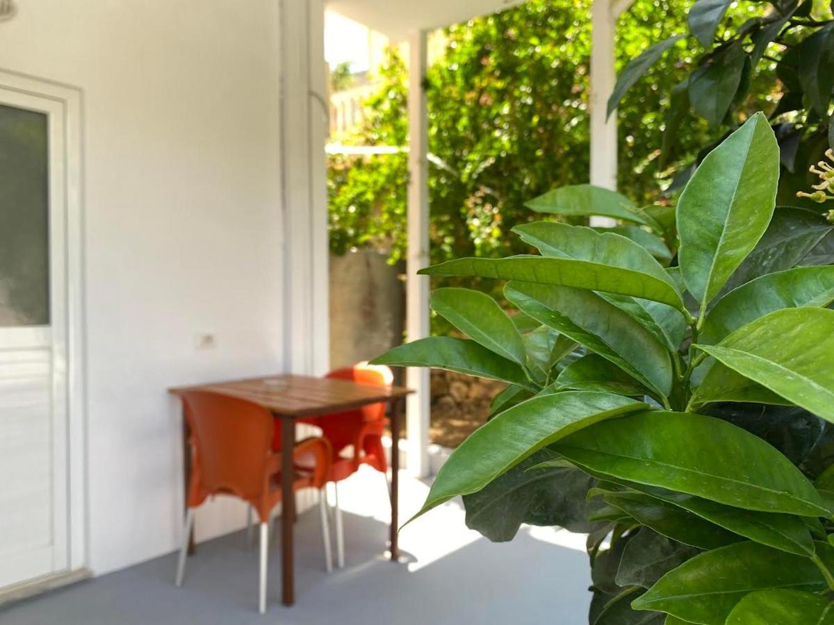 Tomi Apartments Sarande Exterior photo